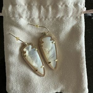 Kendra Scott Skyler Earrings